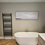 Holiday home Centre Fabulous Georgian Townhouse *