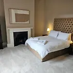 بيت للعطل Centre Fabulous Georgian Townhouse *