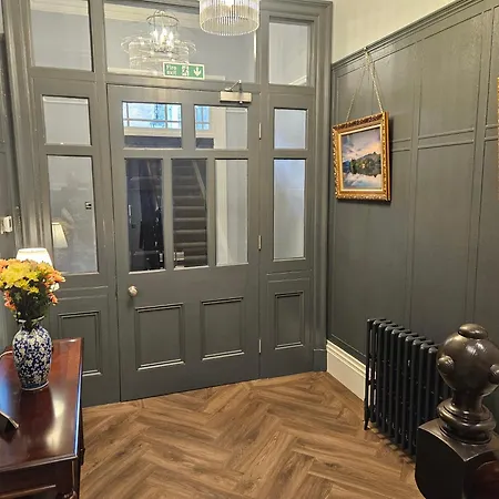 Centre Fabulous Georgian Townhouse * Carlisle (Cumbria)